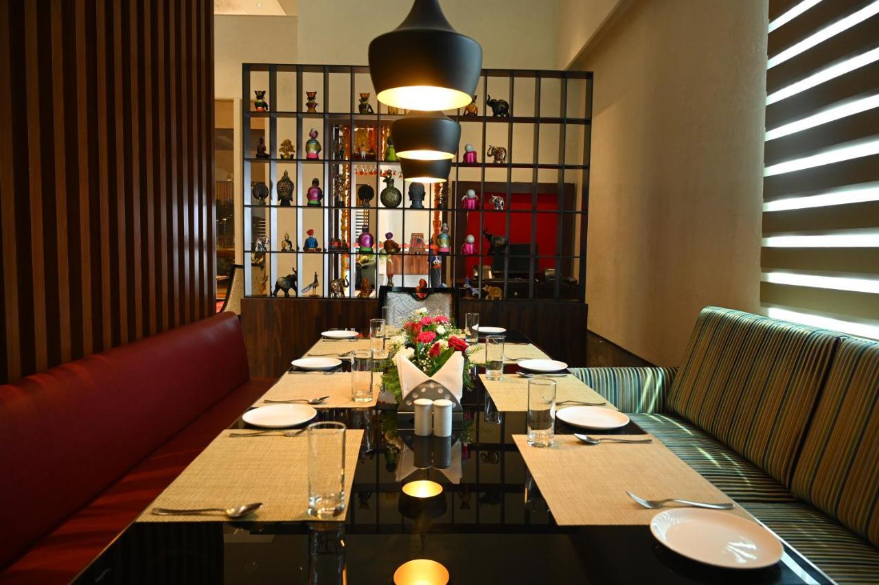 Manjeera Sarovar Premiere Hotel Rajahmundry Ngoại thất bức ảnh