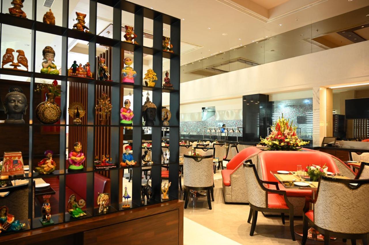 Manjeera Sarovar Premiere Hotel Rajahmundry Ngoại thất bức ảnh